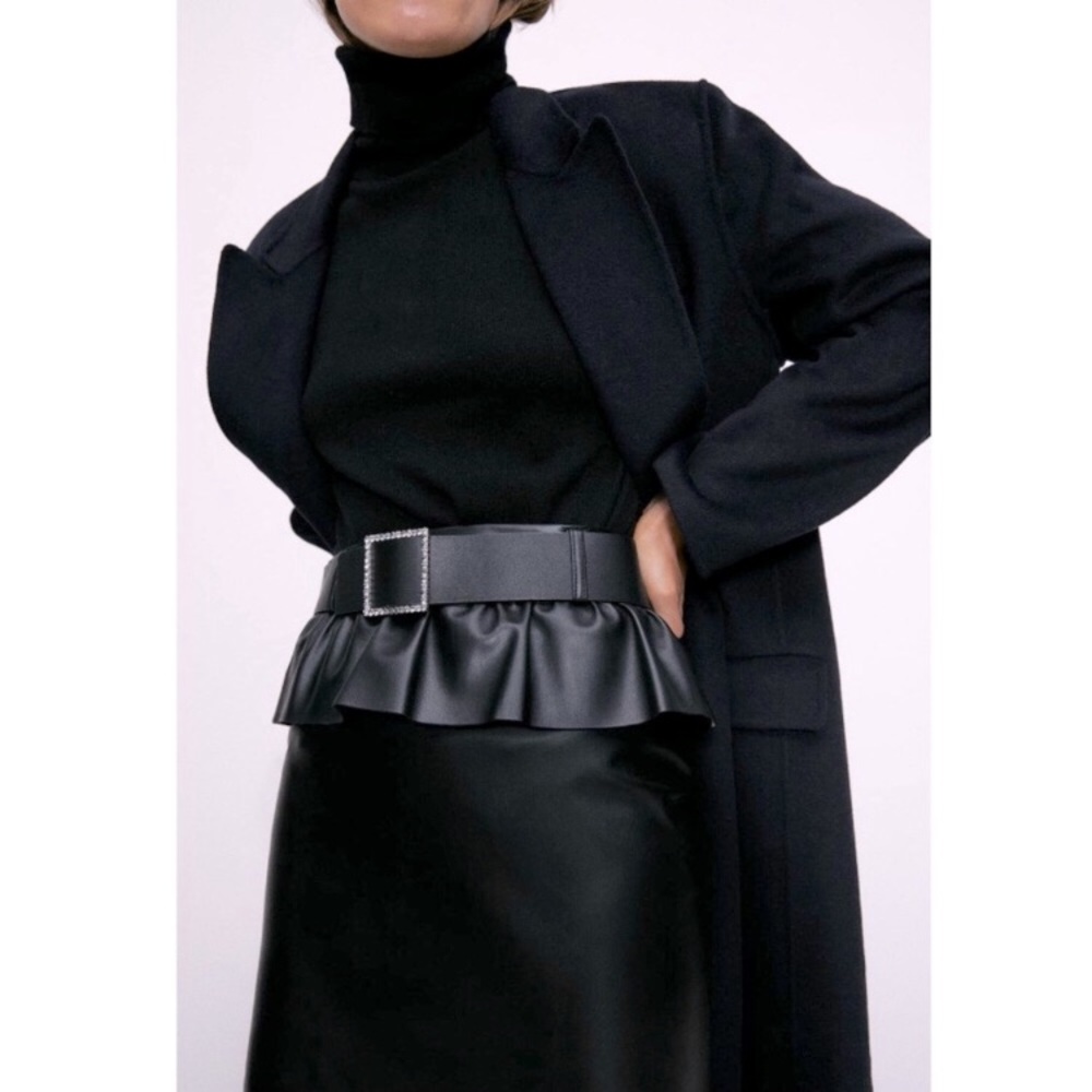 NWT Zara mini ruffles faux skirt with belt, size XL